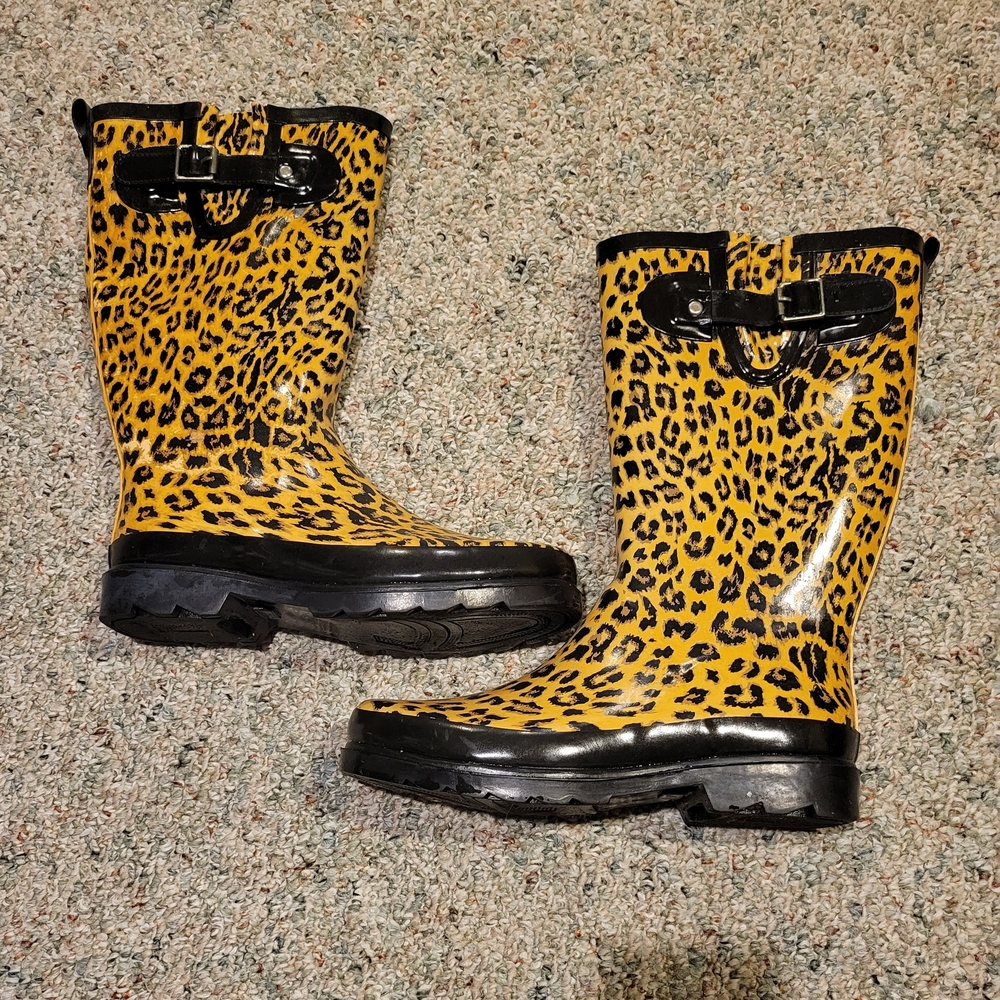 Western Chief WSC Leopard Pattern Rain Boots - image 1